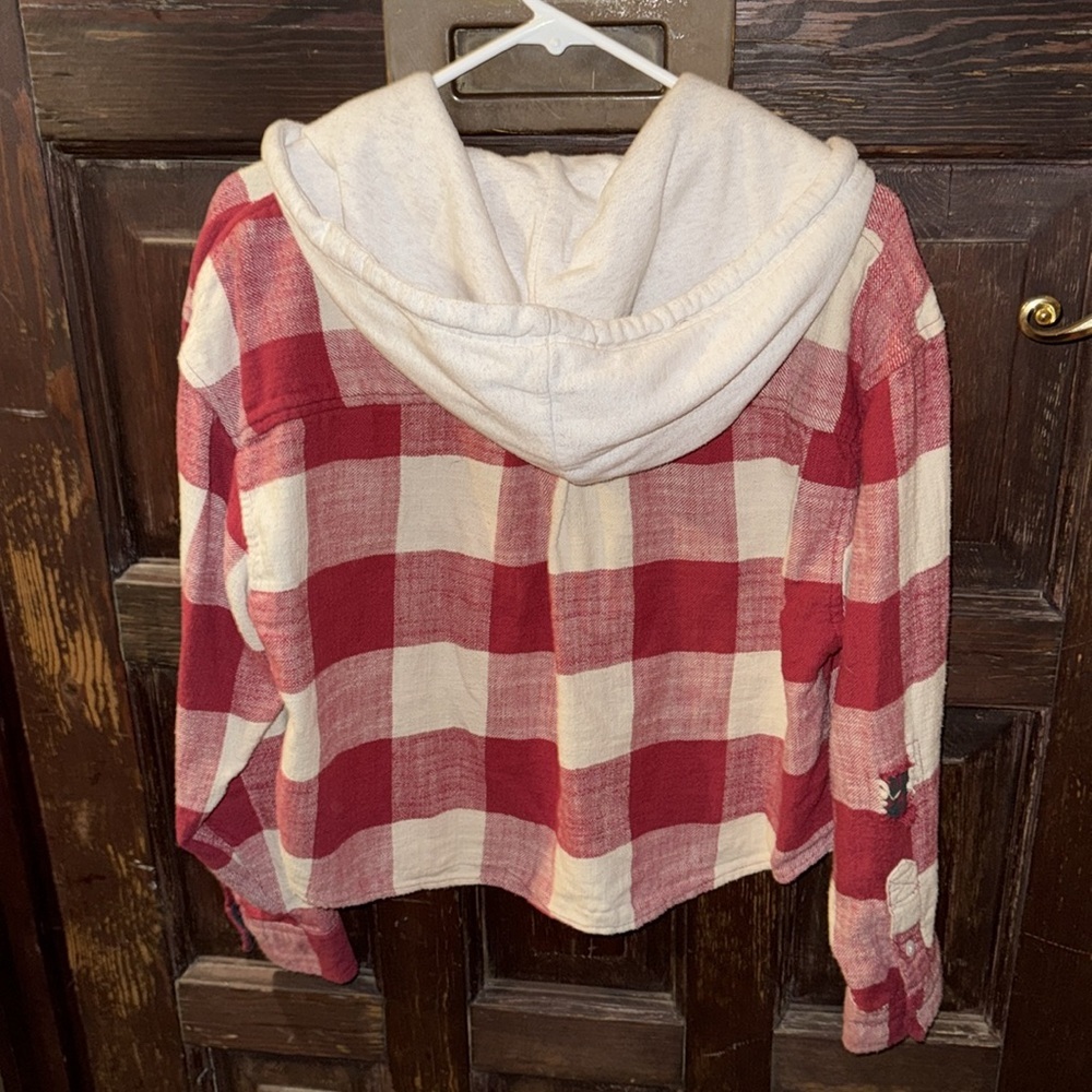 American Eagle cropped flannel hoodie - Picture 3 of 4